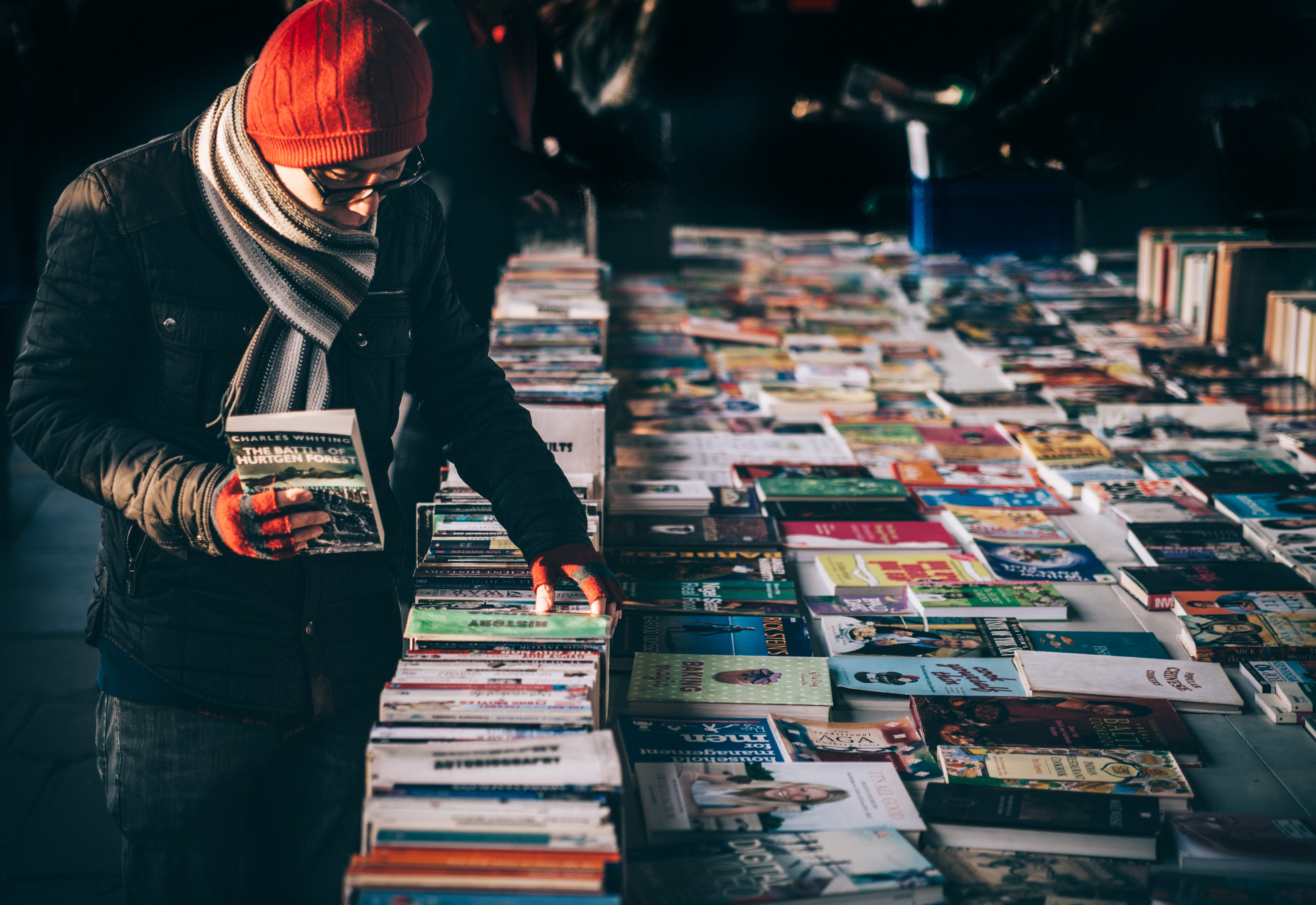 How to Effectively Promote Your Book in 2019: 5 Best Tactics